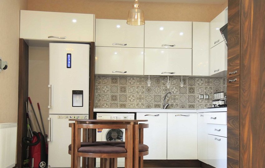 آشپز خانه ویلا زیبا کنار