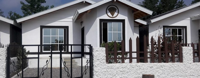 زیبا کنار نمونه ویلا سند دار